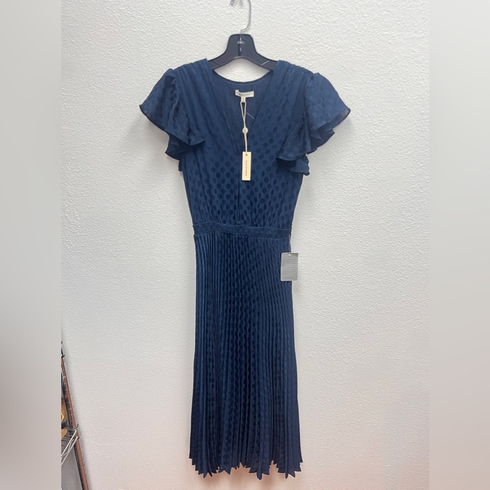 Max Studio Nwt Polka Dot Pleated Flutter Sleeve D… - image 2